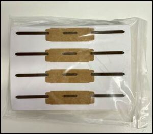 FA-004-00 : self-adhesive Permclip 2-prong fastener
